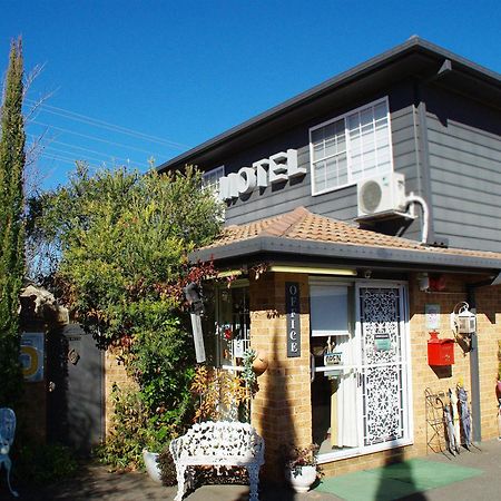 White Lanterns Motel Armidale Extérieur photo