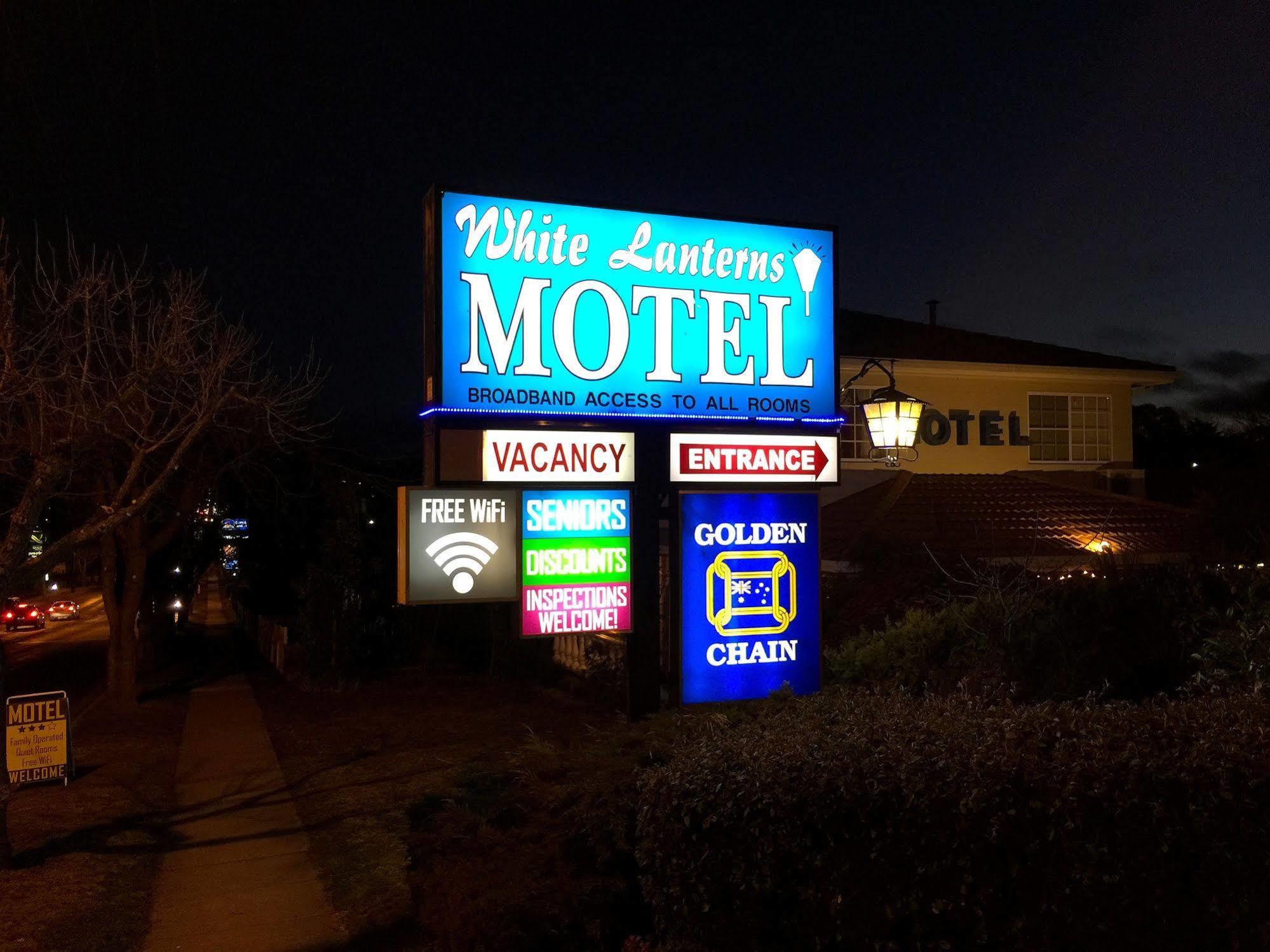 White Lanterns Motel Armidale Extérieur photo