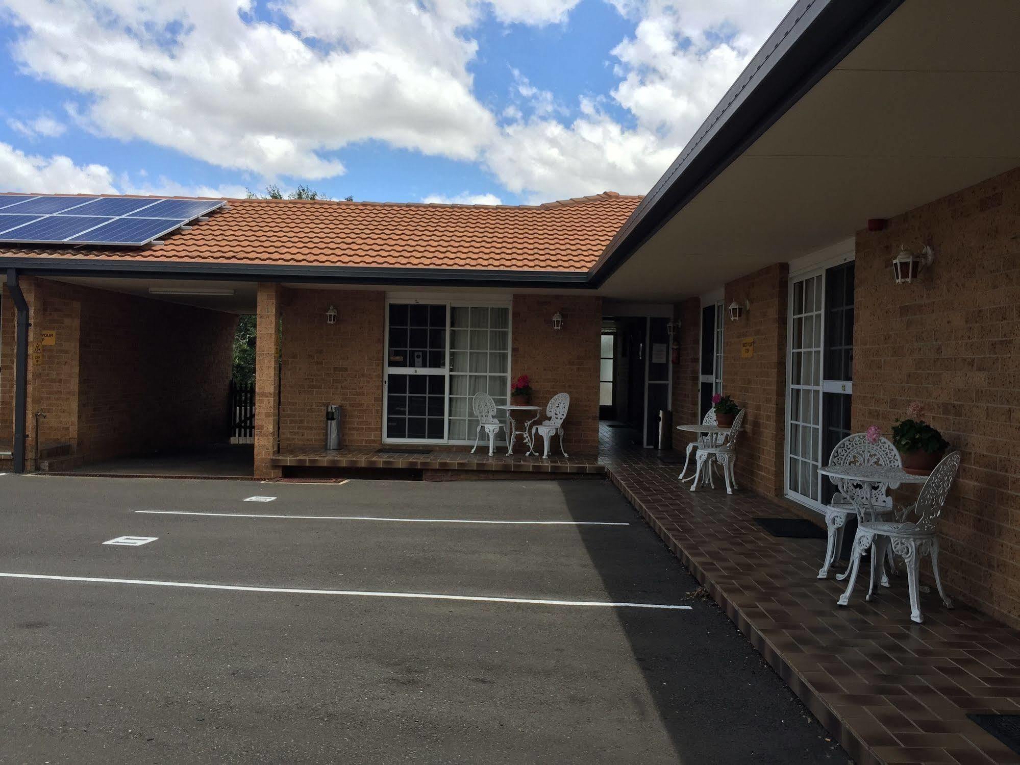 White Lanterns Motel Armidale Extérieur photo